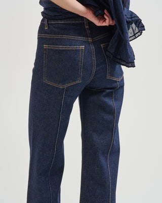 the stretch genevieve pintuck jean