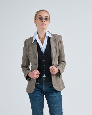 three button blazer