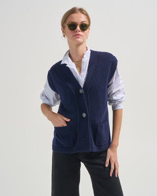 three button vest