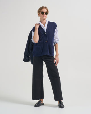 three button vest