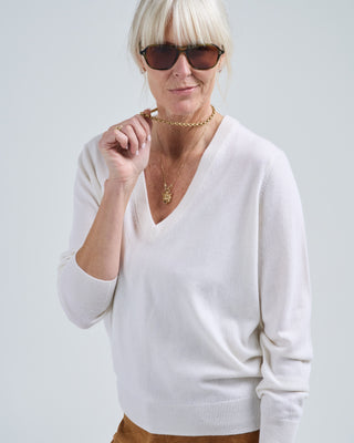 v long sleeve sweater