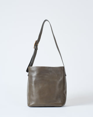 victoria bucket bag