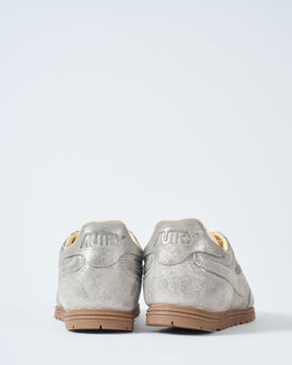 windspin low sneaker