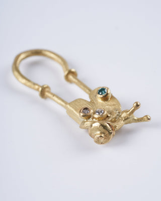 18k gold safety pin with snail and colored diamonds - gold