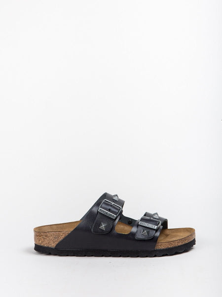 Birkenstock Arizona in Black Studded