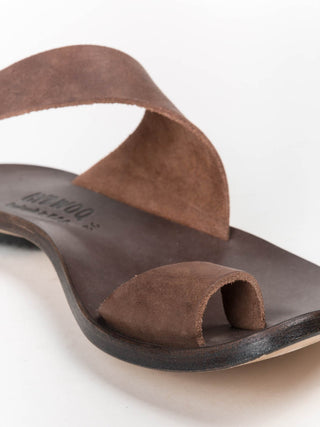 thong sandal - dark brown