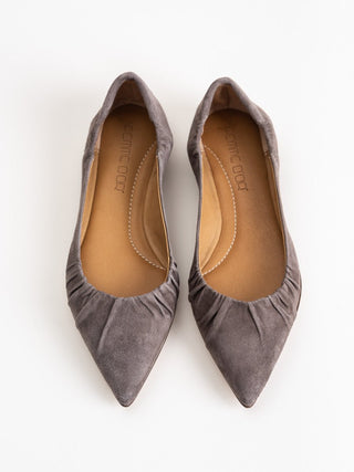 ruched flat - taupe suede