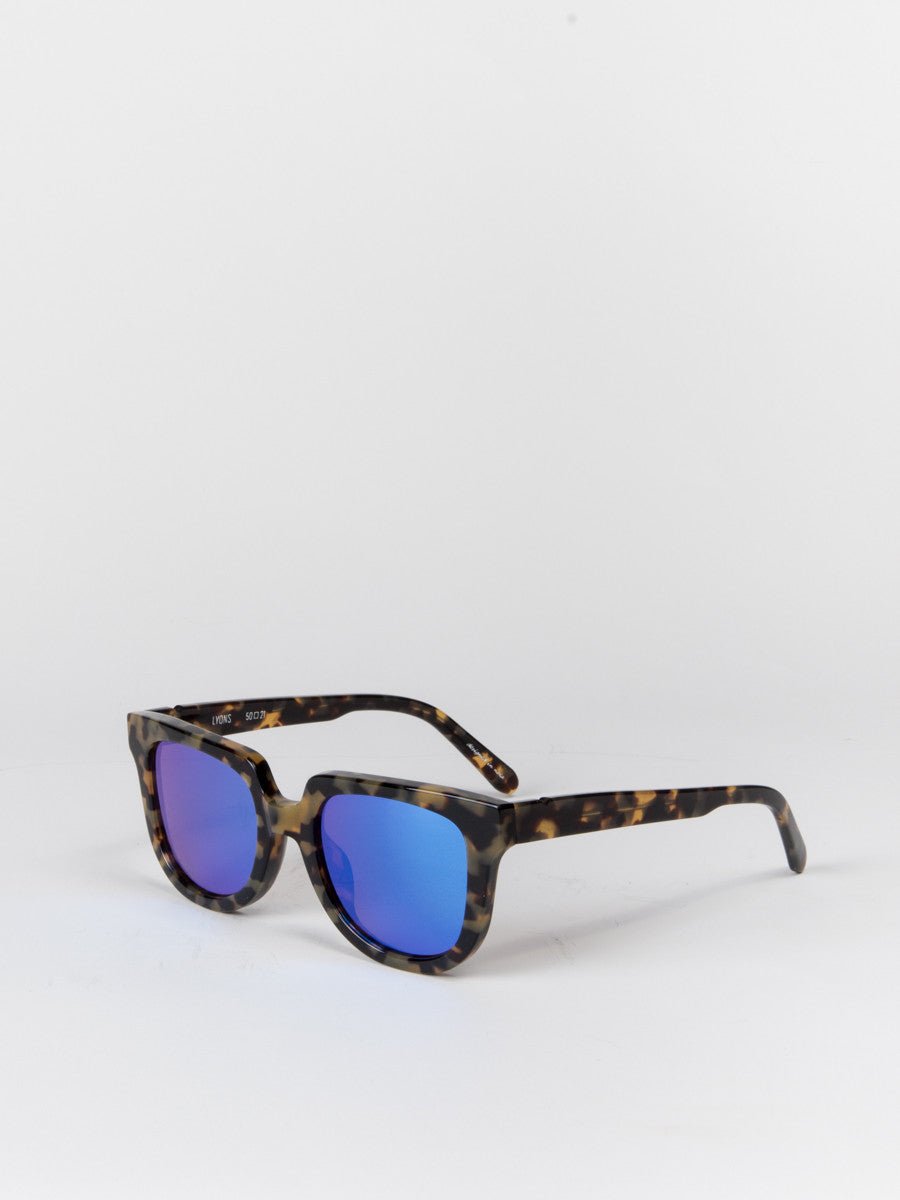 Krewe | Lyons Sunglasses in Blonde Tortoise display picture 1