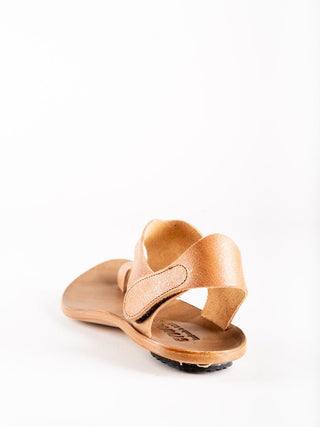 repitle flat sandal