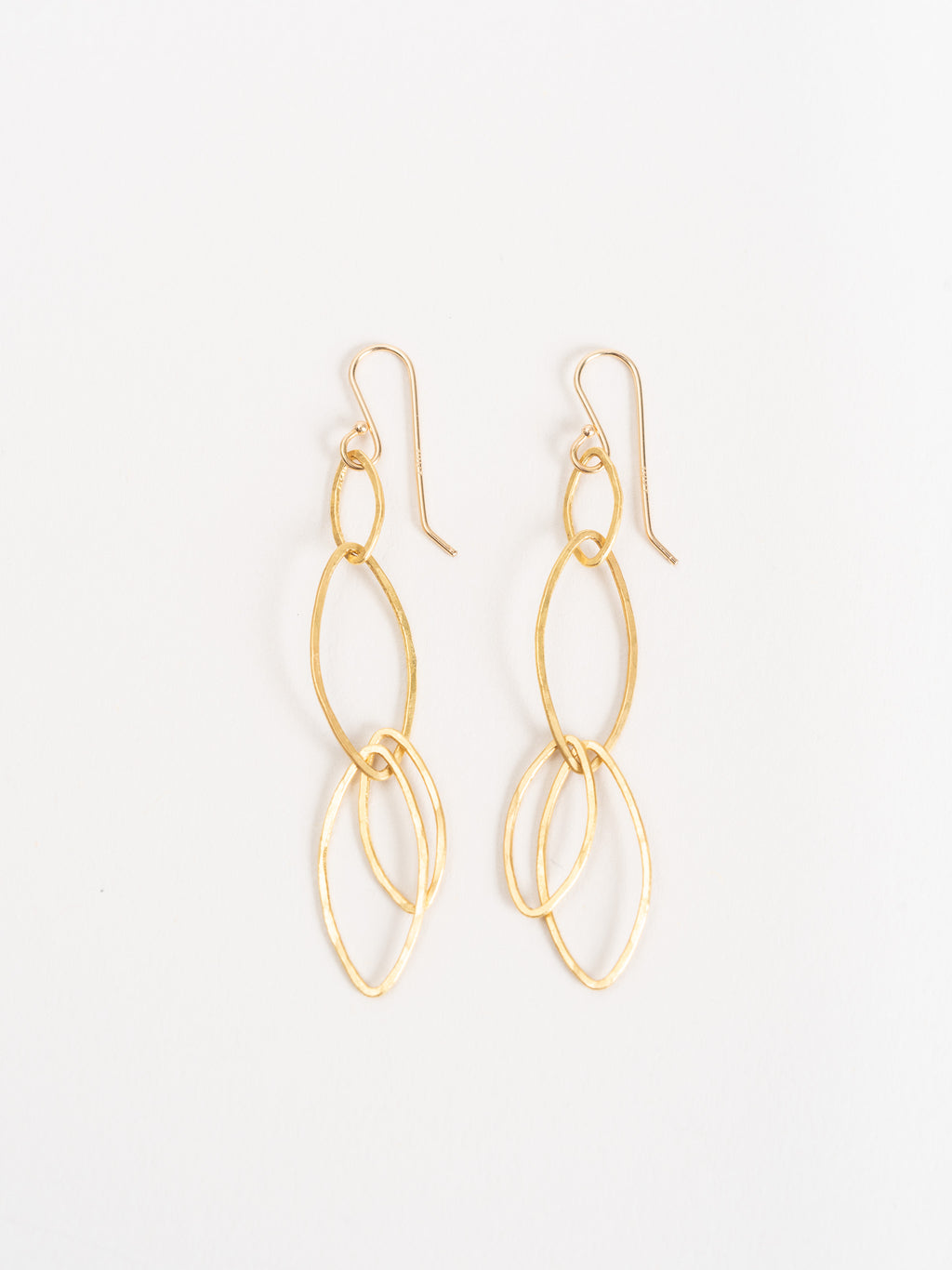 Rosanne Pugliese 22K Jonquil Earrings 4 Leaf Drop Gold – scarpa
