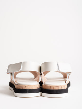 criss-cross sandal - off white