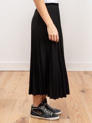 pleat skirt - black