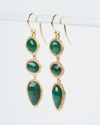 emerald drop earrings - green/ gold