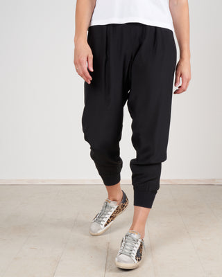 woven pull on pant - black