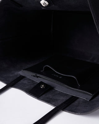 medium essential tote - black suede