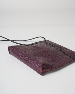 strappy pouch - mulberry pebble