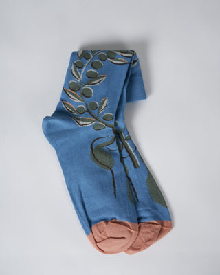 short sock- blue with leaf pattern