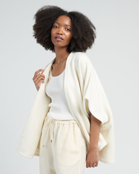 Alonpi Cami Poncho Cream