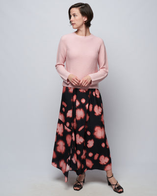 whole garment sweater round neckline - soft pink
