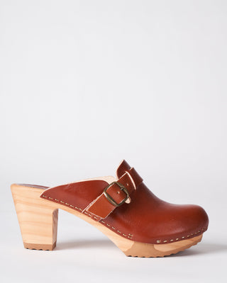 clang heel with buckle - cognac leather