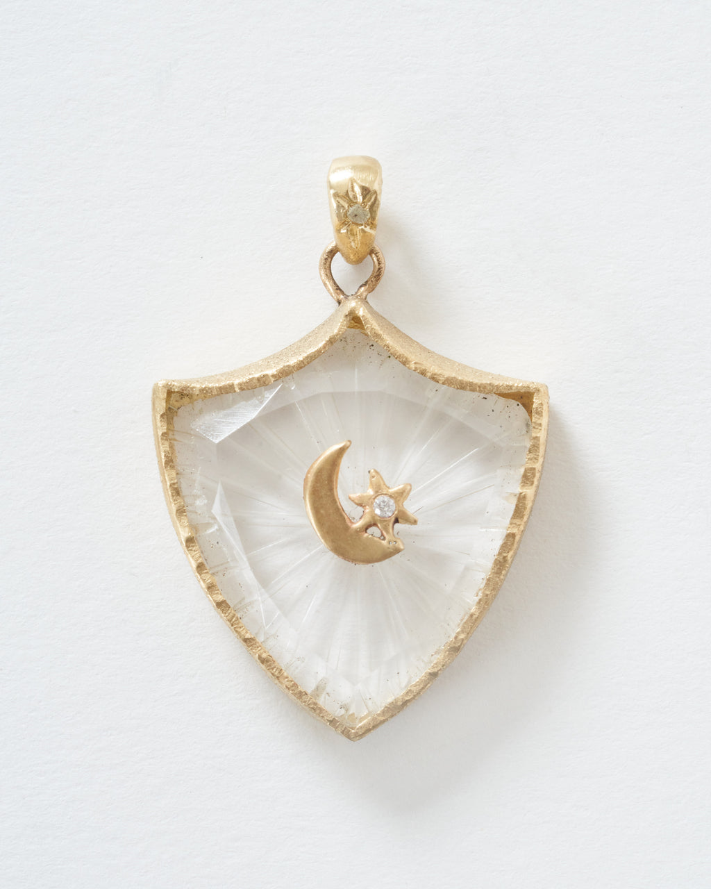 Acanthus Crescent Star Large Shield Amulet Gold/ Quartz – scarpa