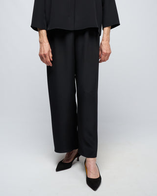 cropped pull on pant - black
