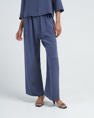 cropped pull on pant - denim