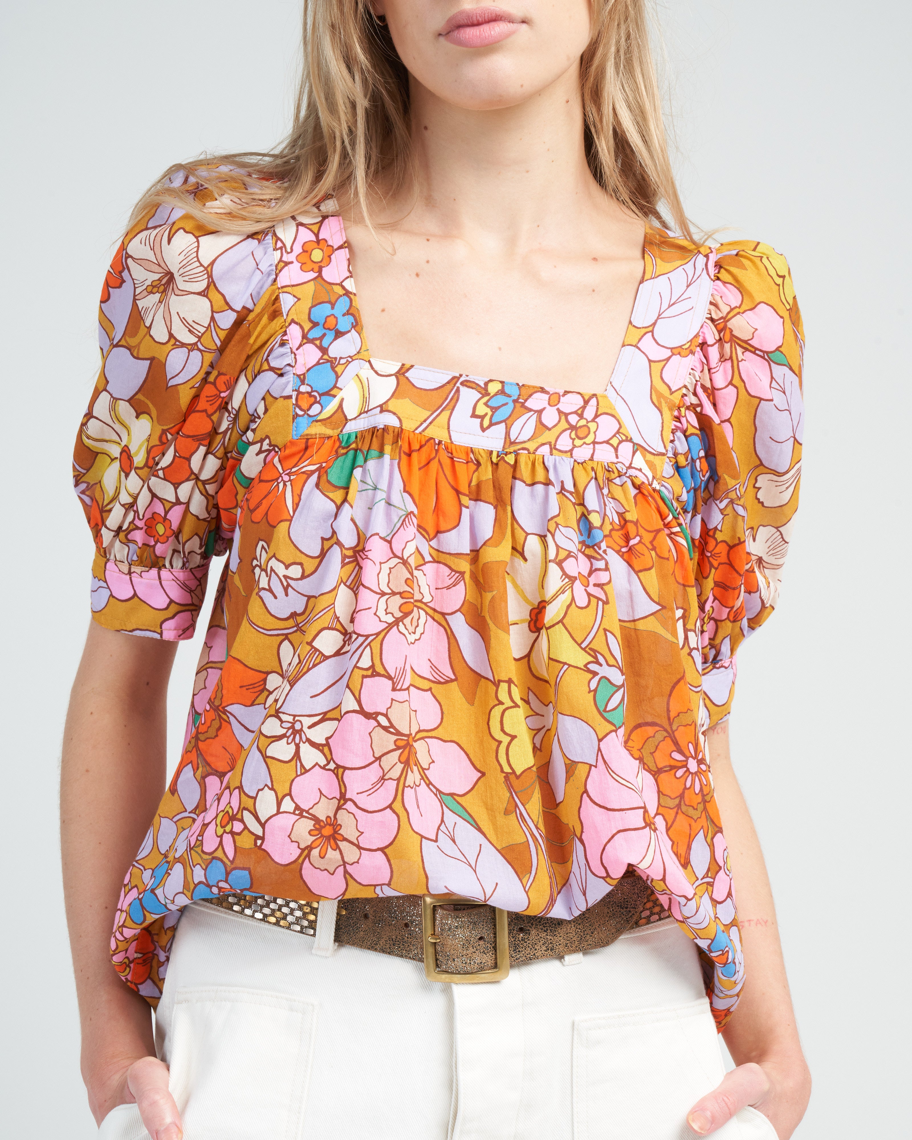 ARTS&SCIENCE super gather blouse サイズ1 ARTS&SCIENCE super gather blouse サイズ1 Button front gather