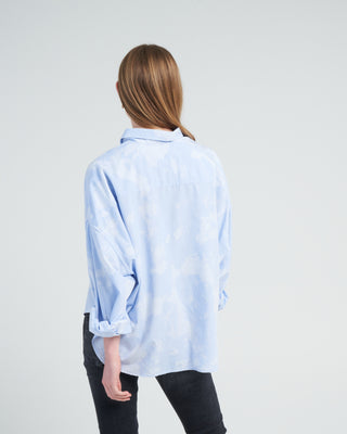drop neck cropped shirt - cloudy blue
