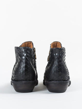 clary ankle boot