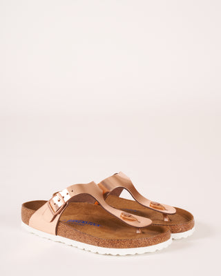 gizeh soft footbed sandal - metallic copper leather