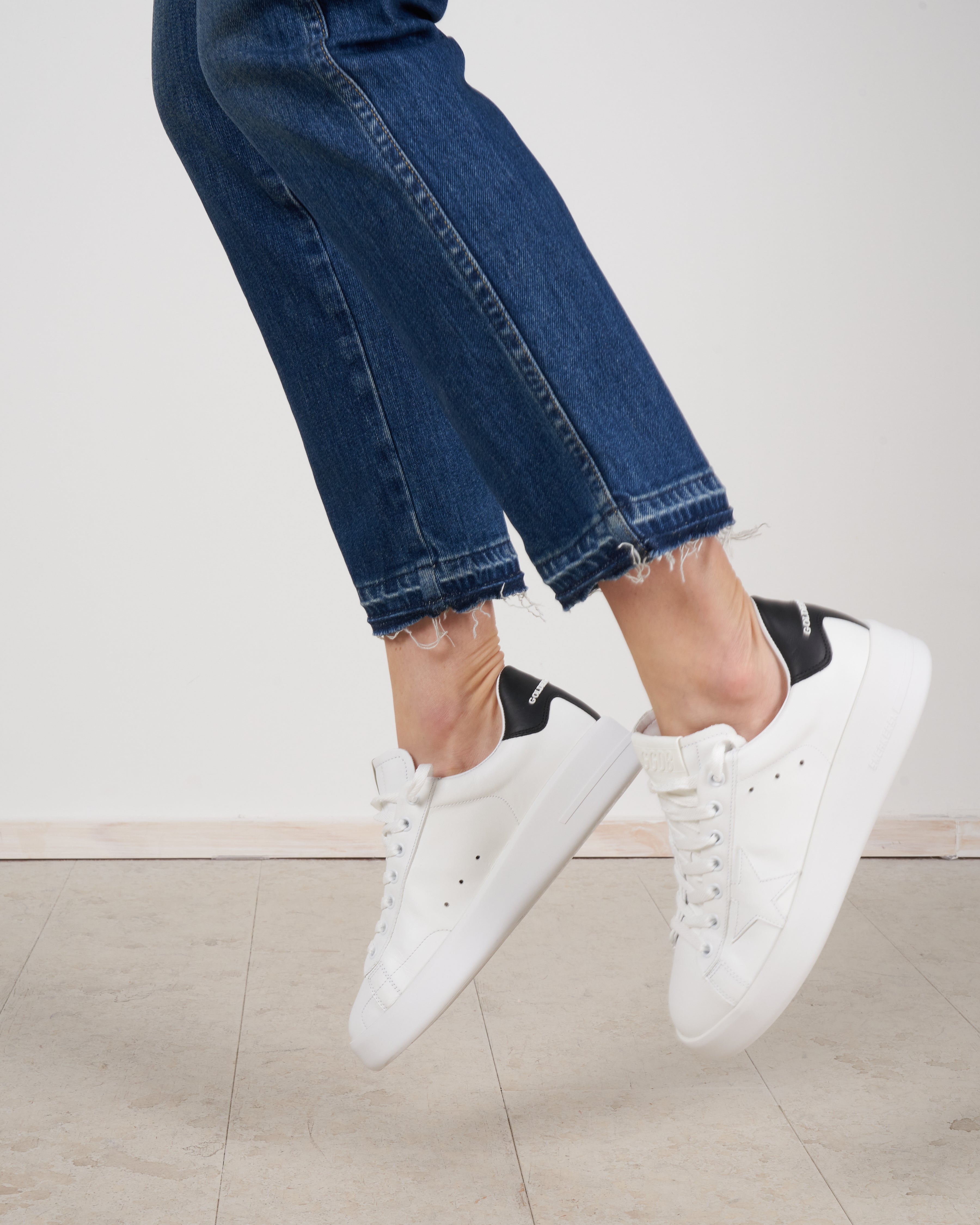 Golden Goose Pure Star Sneaker White/Black