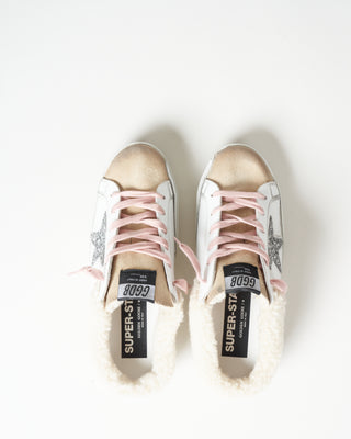 superstar shearling sabot - cappuccino/white