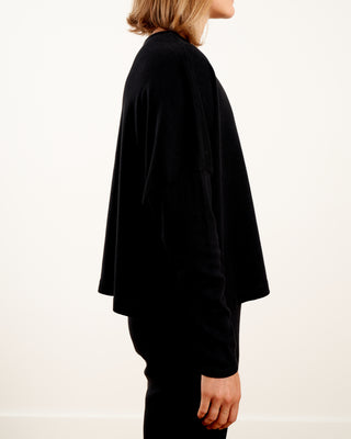 oversized cropped pullover - black