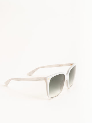 GG0022S004 sunglasses
