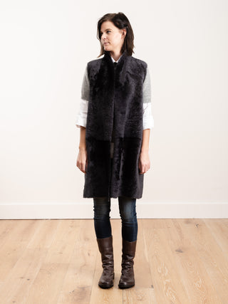 back knit and shearling crombie gilet - graphite
