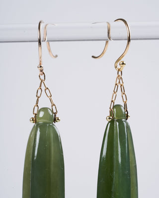 handcut pine needle jade earrings w/18k - green