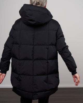 goretex windstopper grid double quilted coat w/ fixed hood - nero 9300