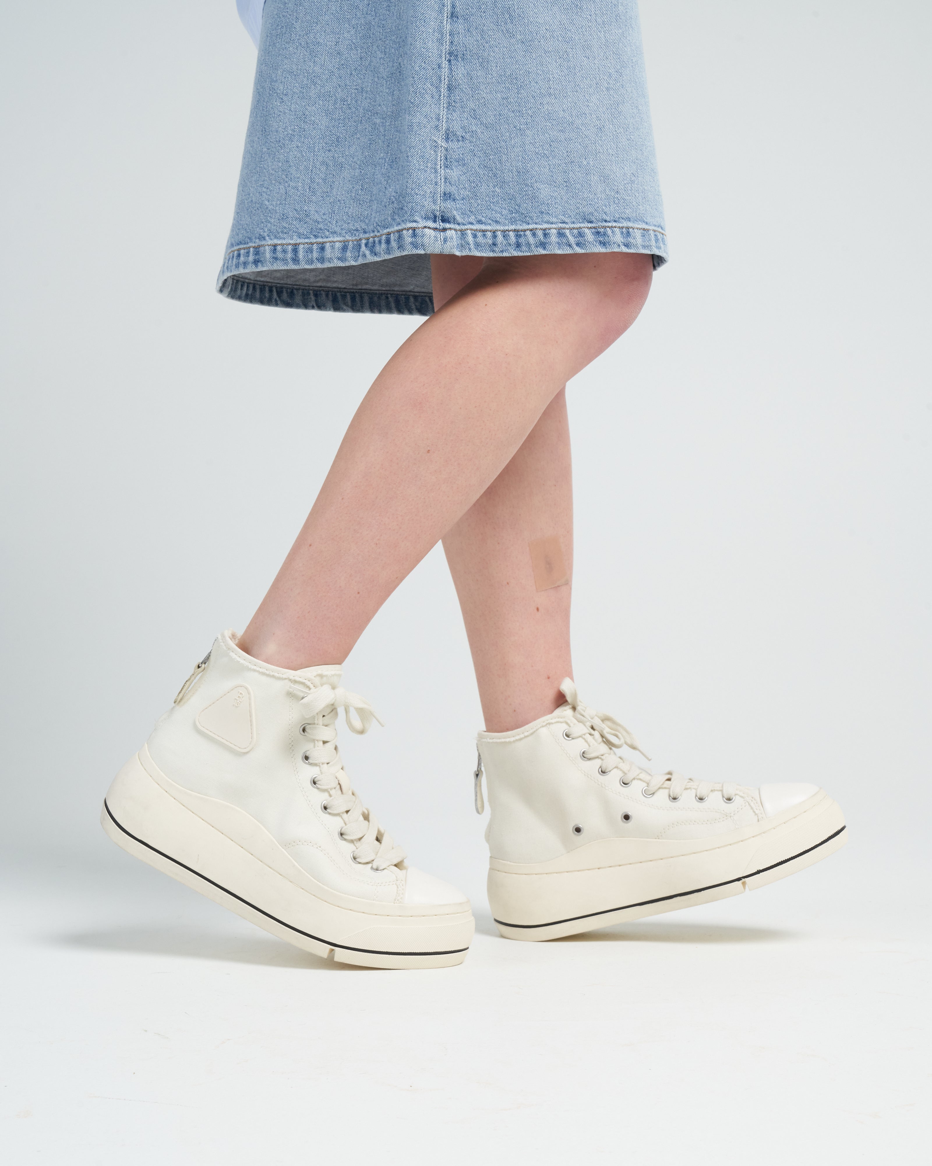 R13 High Top Sneaker Ecru