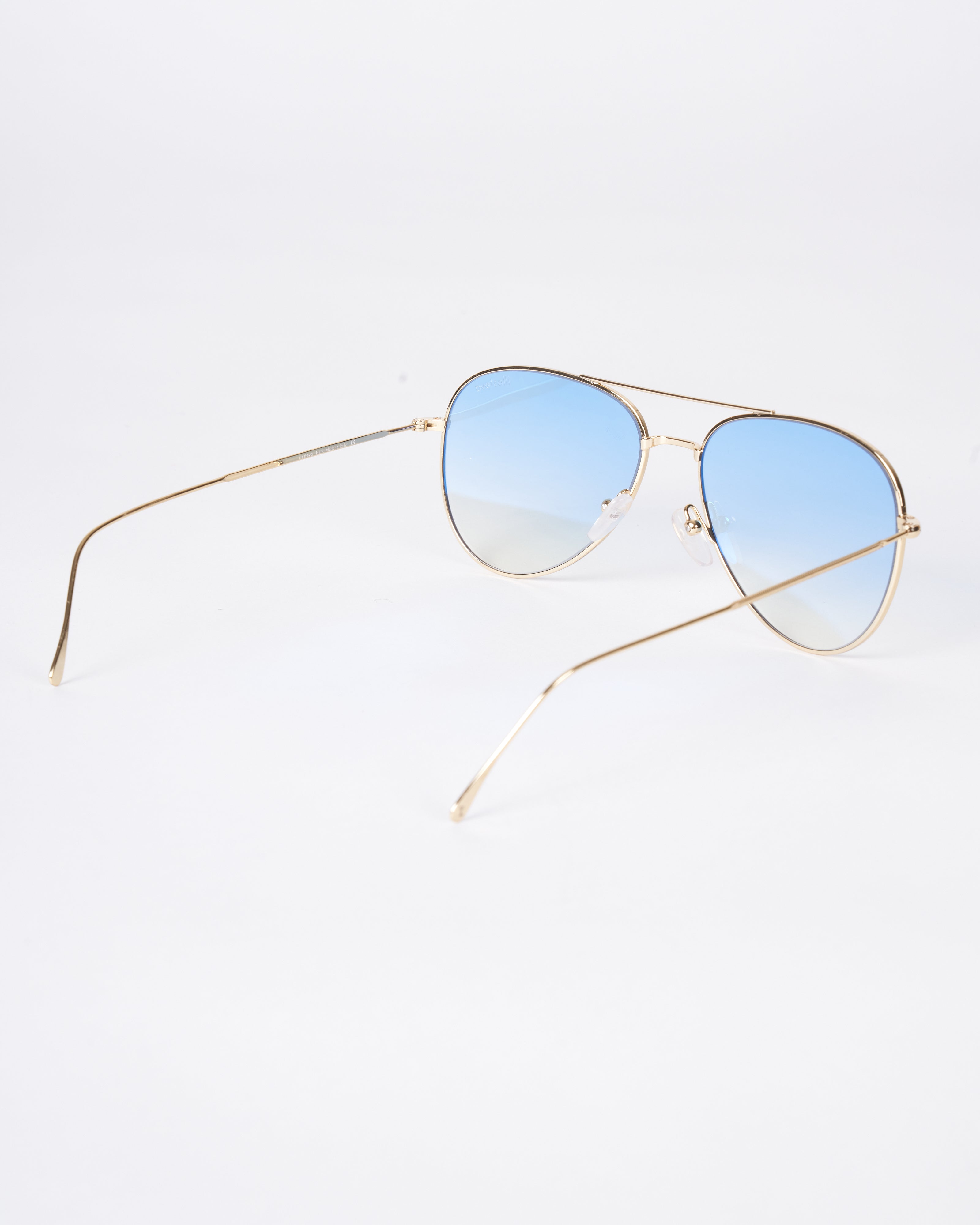 Illesteva Wooster Aviator Sunglasses Illesteva Wooster Gold W/ Green Flat See Through main image 4