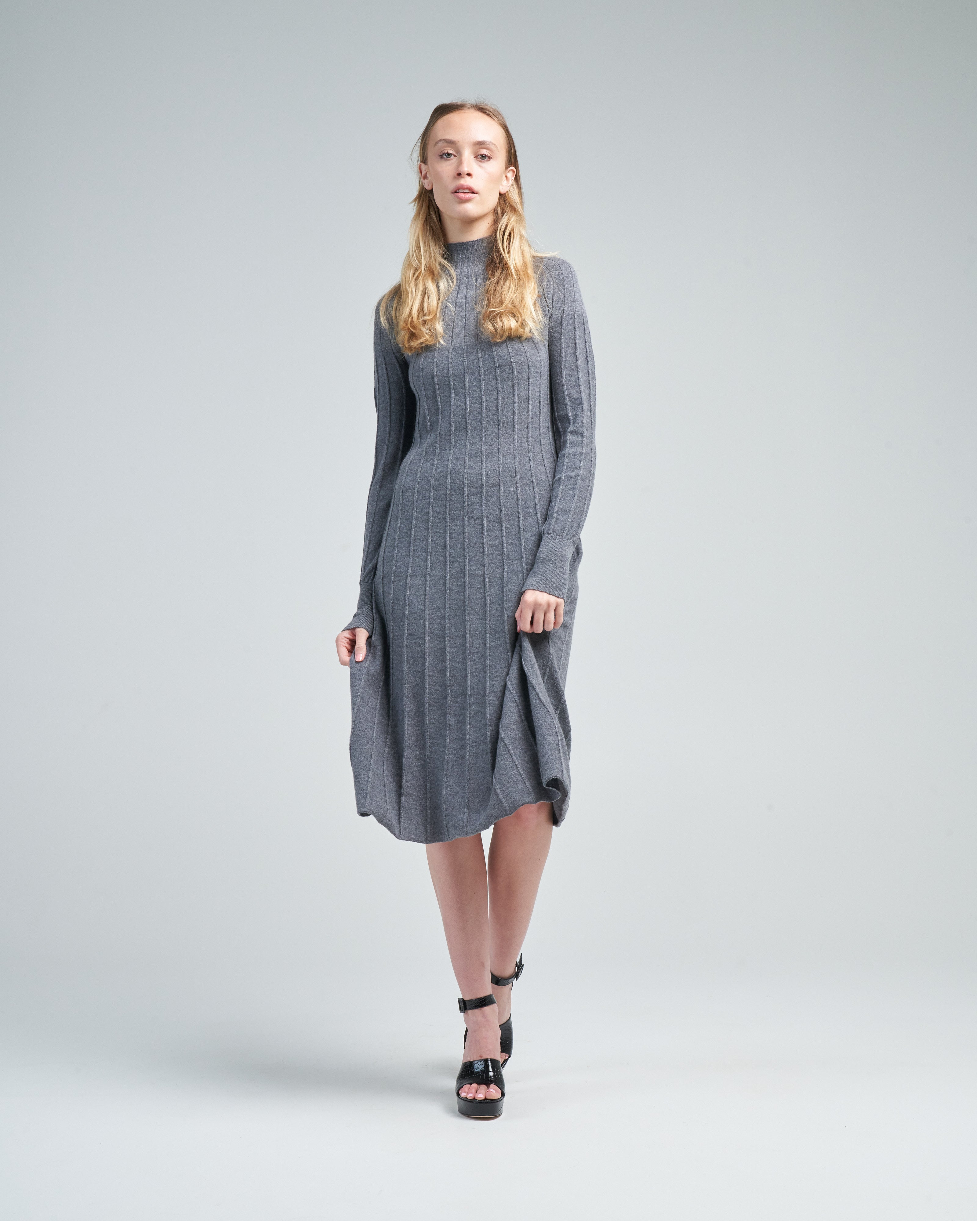 Piazza Sempione Knit Long Sleeve Dress Grey Wool Piazza Sempione Knit Long Sleeve Dress Grey Wool