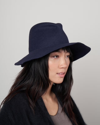 snap saddled up - navy/burgundy