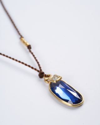 blue sapphire/diamond