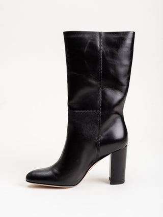 delila block heel boot