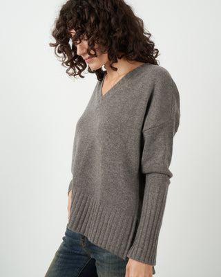 ella v-neck cashmere sweater - otter