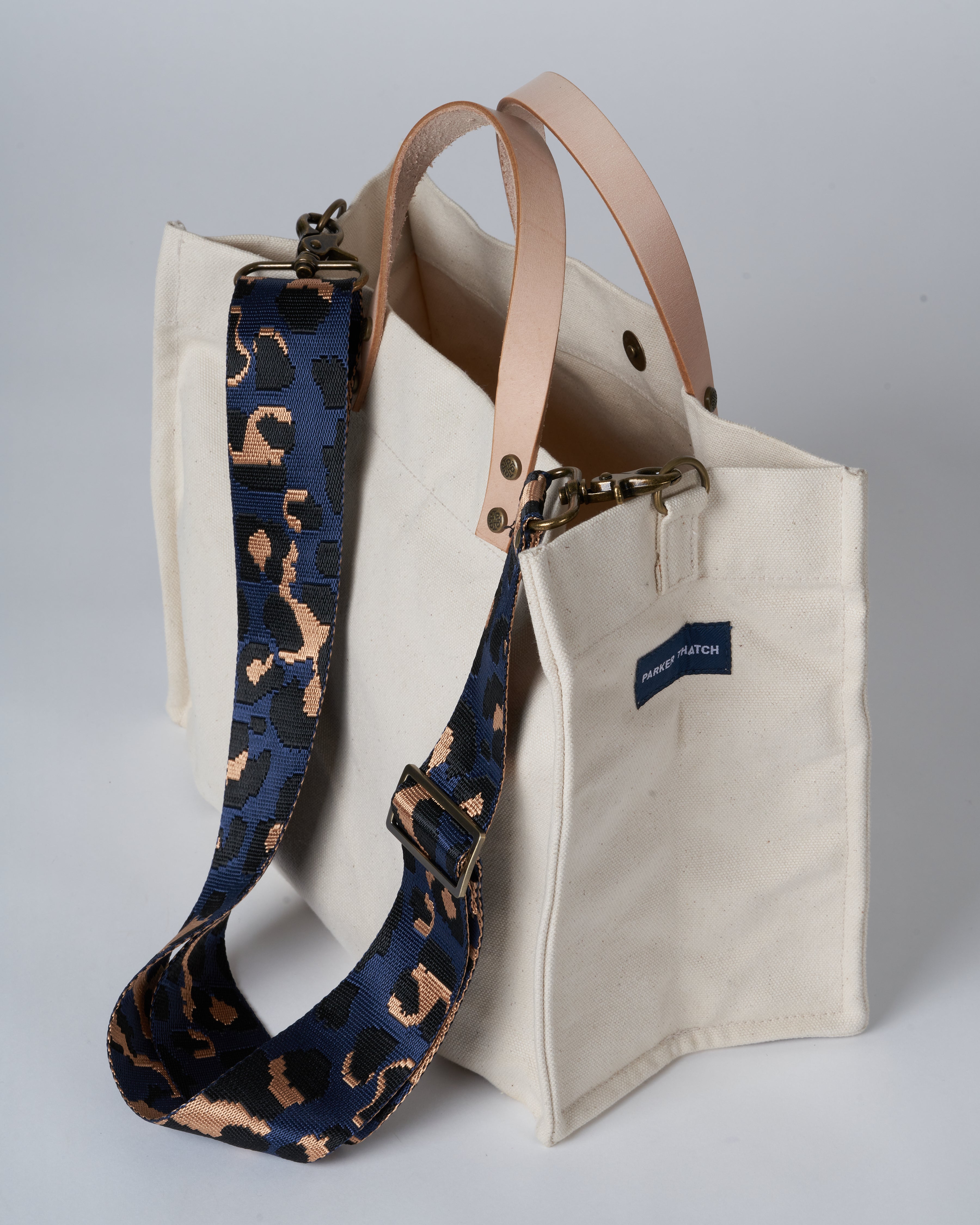 medium mimi - natural with navy leopard straps