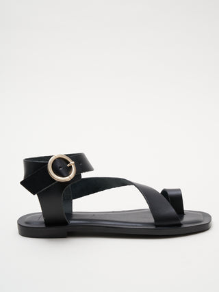 toe ring sandal - black