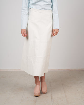 content skirt - white