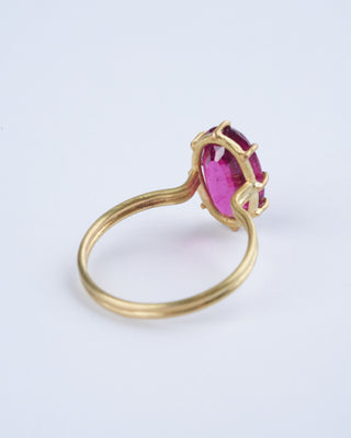 rubellite faceted oval ring - gold/ purple