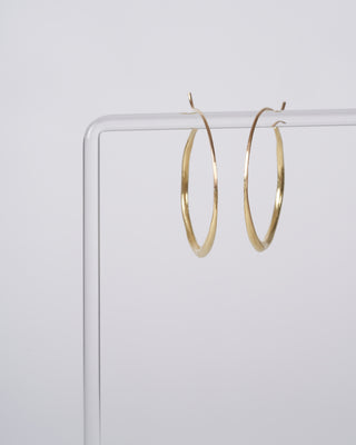 18k spiral hoop earrings - gold